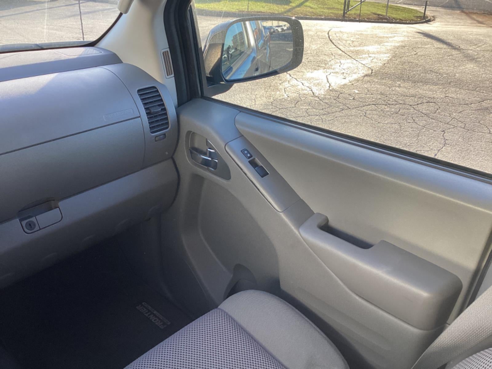 2021 Nissan Frontier SV