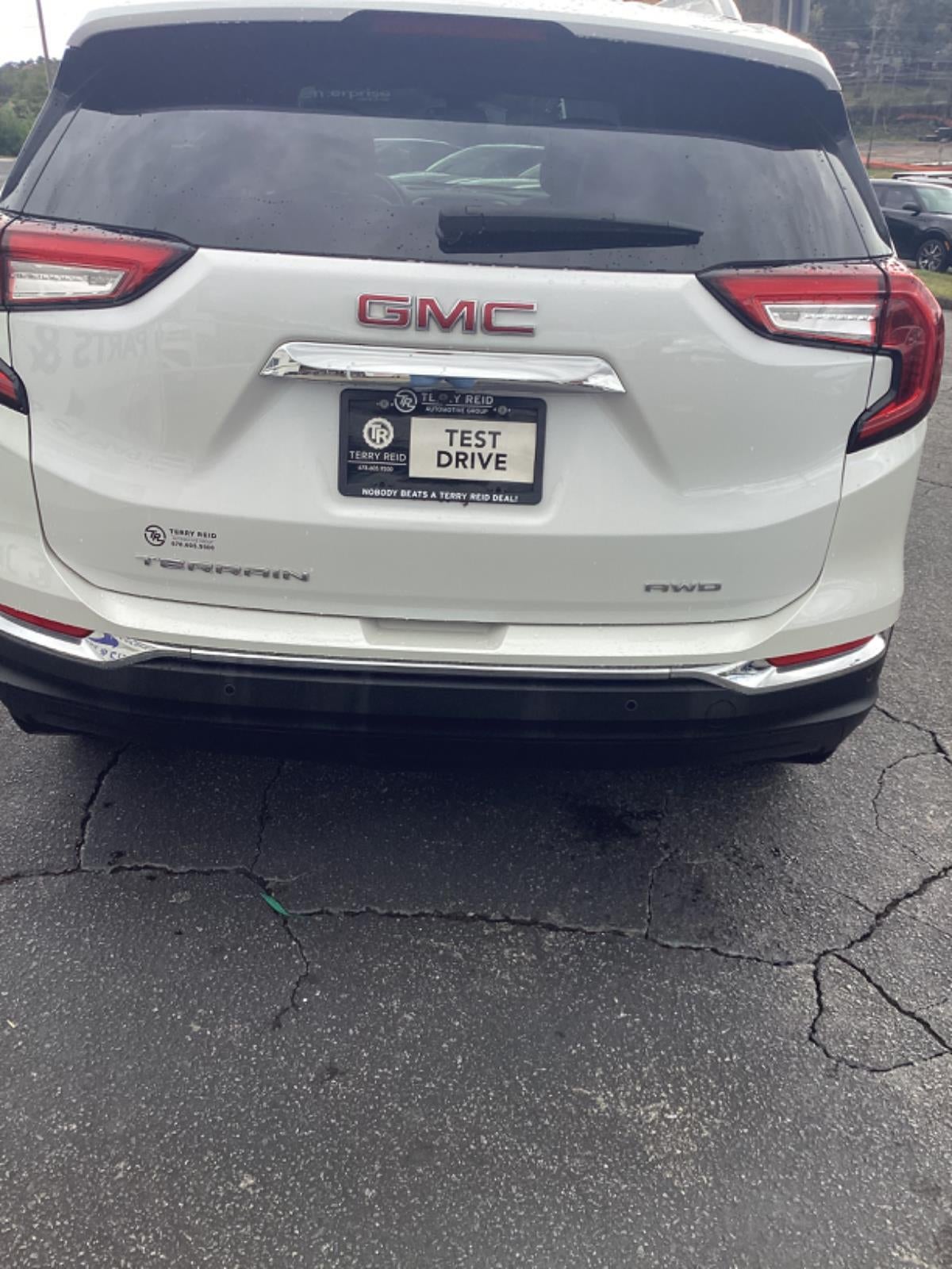 2024 GMC Terrain SLT