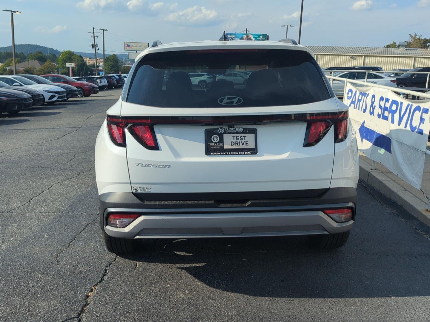 2026 Hyundai TUCSON SEL FWD