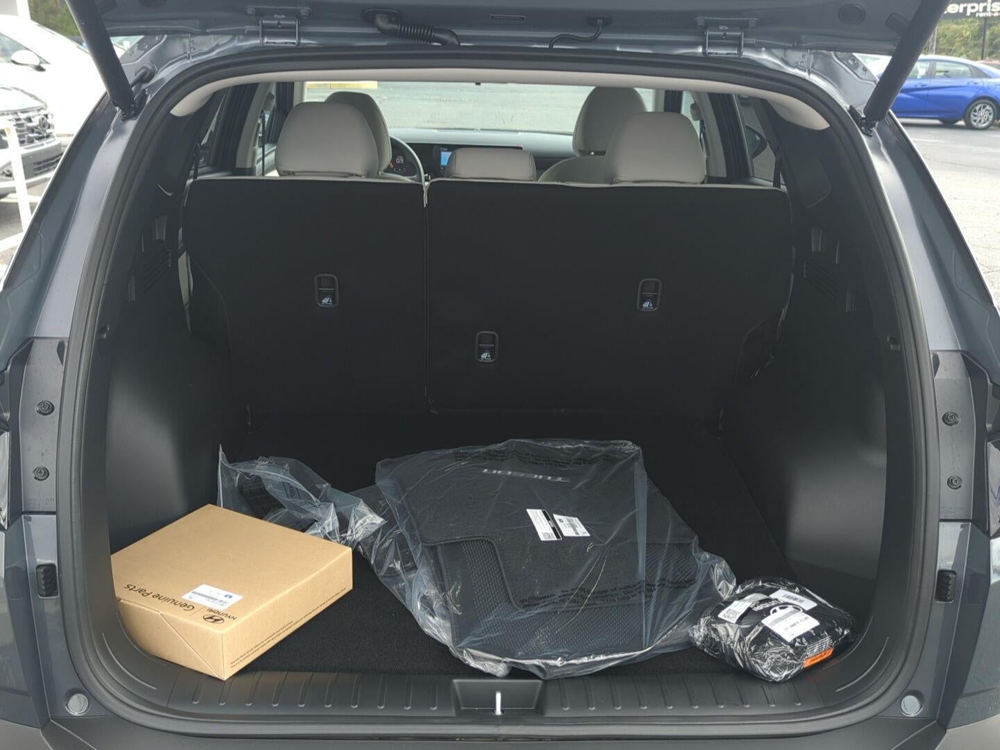 2026 Hyundai TUCSON SEL FWD