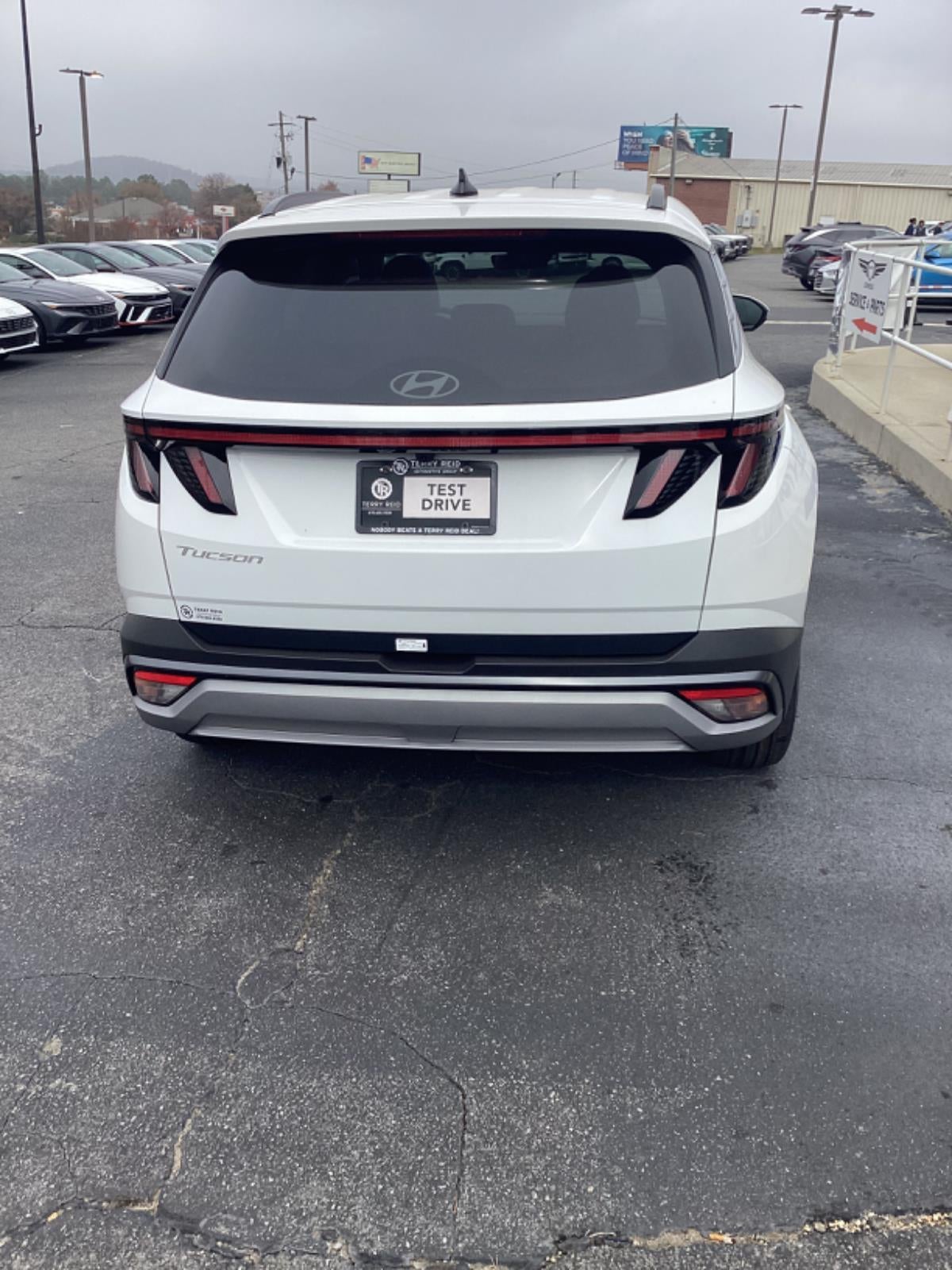 2026 Hyundai TUCSON SEL Premium FWD