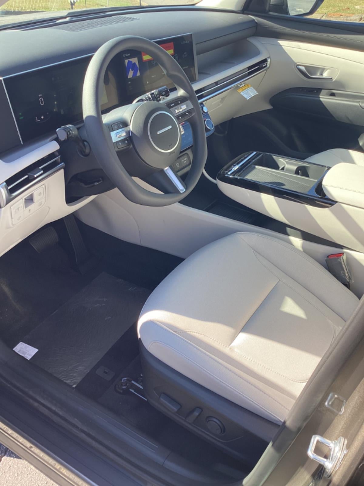 2026 Hyundai TUCSON SEL Premium FWD