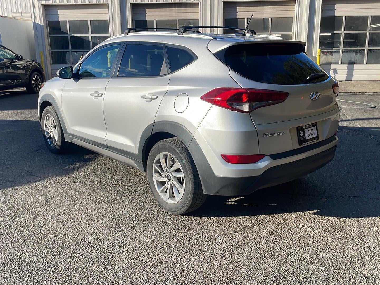 2016 Hyundai TUCSON SE