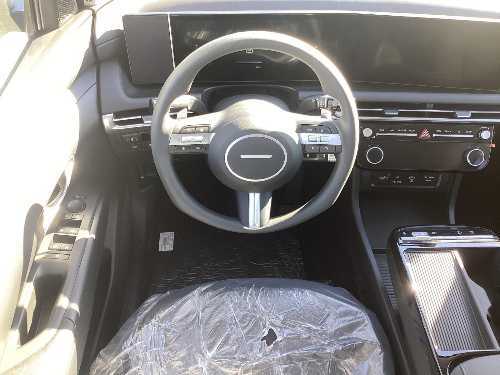 2026 Hyundai TUCSON HYBRID SEL AWD