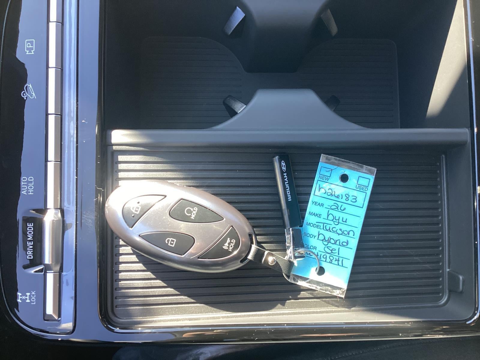 2026 Hyundai TUCSON HYBRID SEL AWD