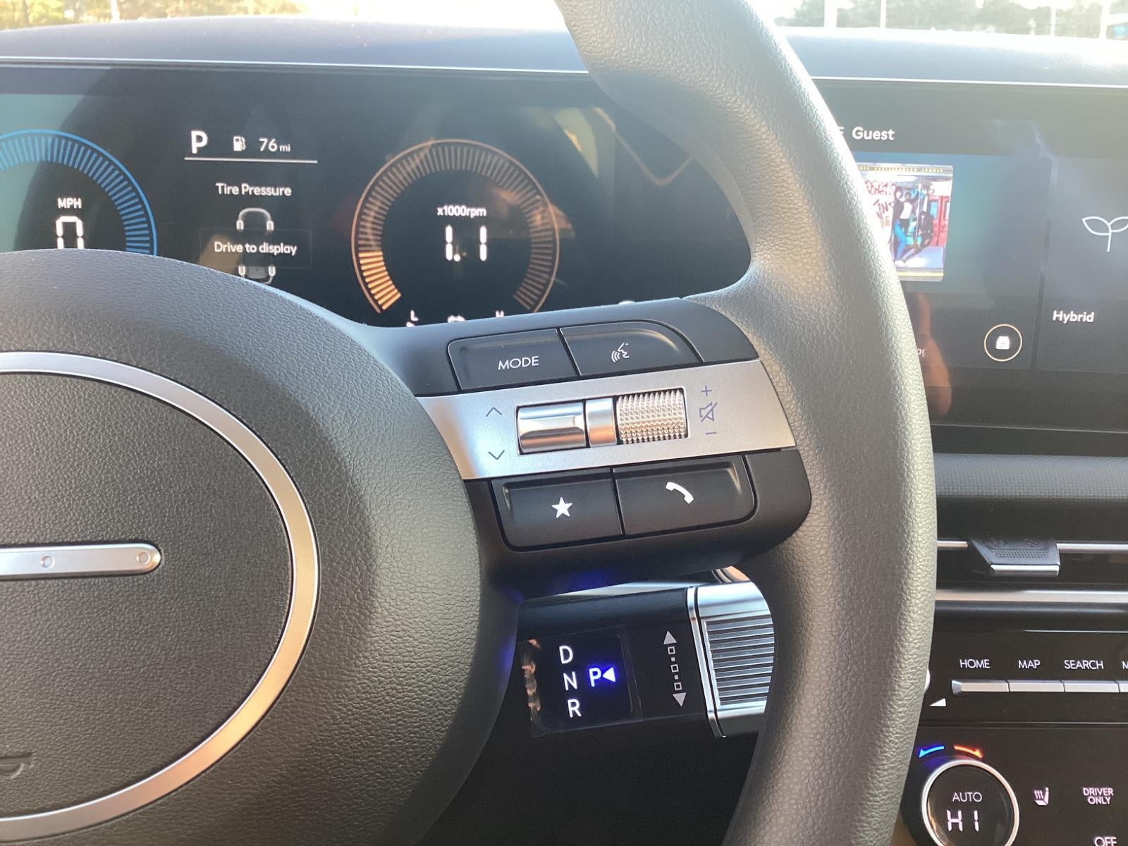 2026 Hyundai TUCSON HYBRID SEL AWD