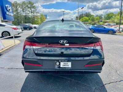 2025 Hyundai ELANTRA SEL Sport