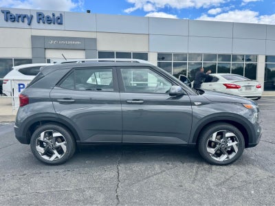 2025 Hyundai VENUE SEL